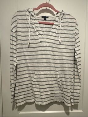 GAP Gray and White Stripe Long Sleeve Pullover with hood